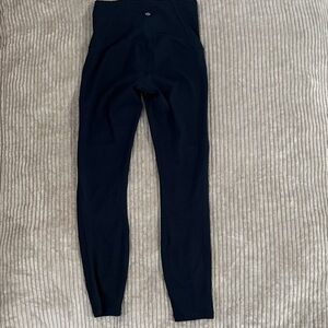 Lululemon Navy High-Waisted Leggings with Mesh Leg